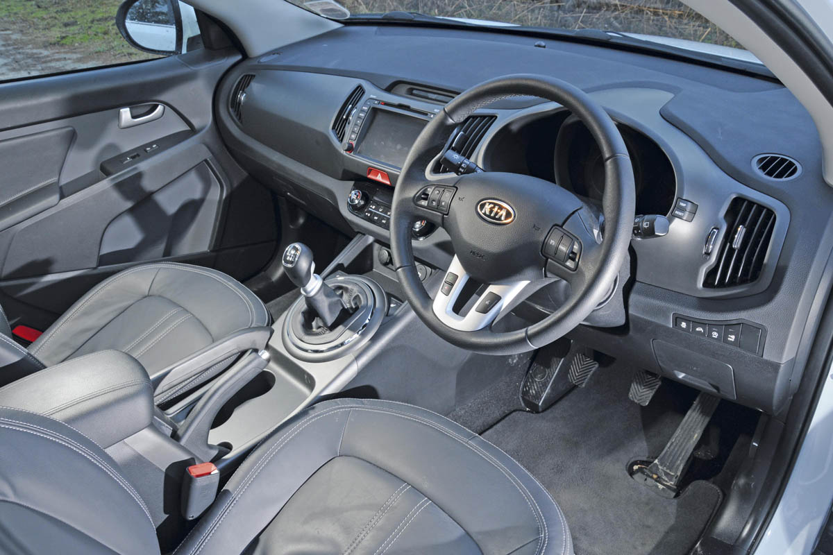 Kia Sportage 3 interior