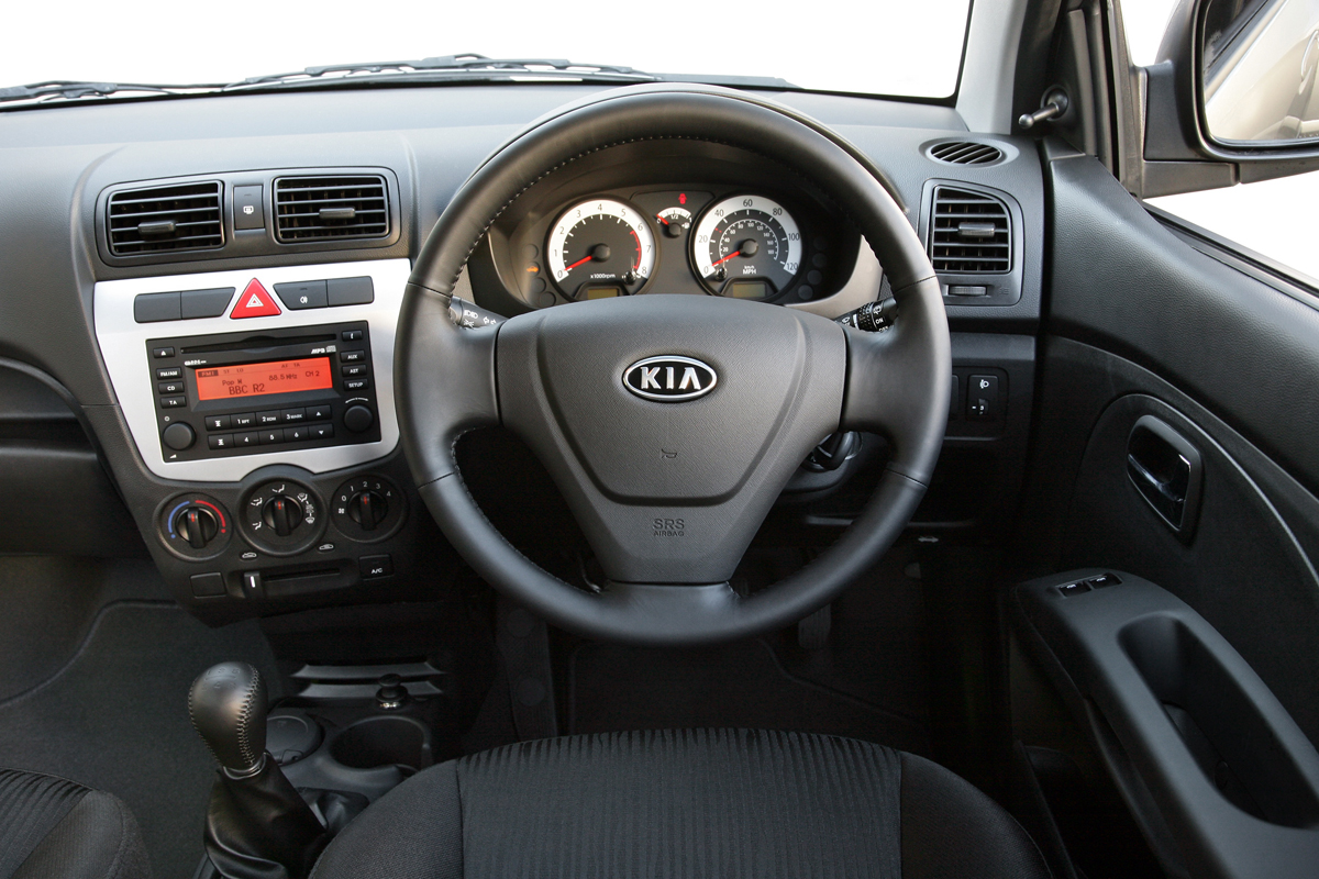 Kia Picanto interior