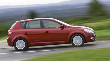 Kia Cee’d side