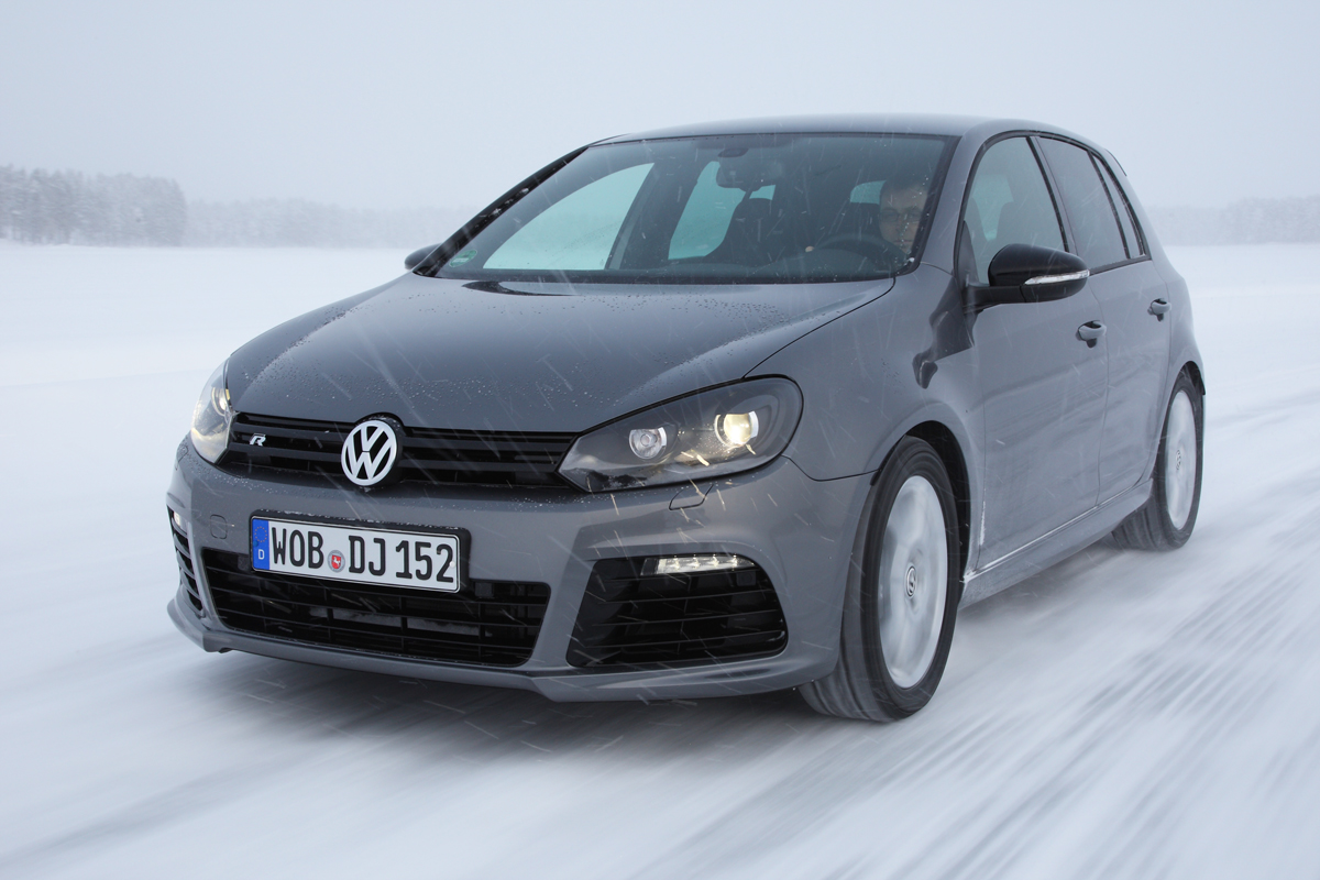 Volkswagen Golf R DSG