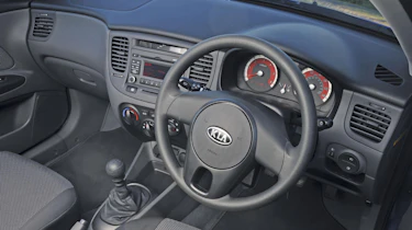 Kia Rio 1.5CRDi interior