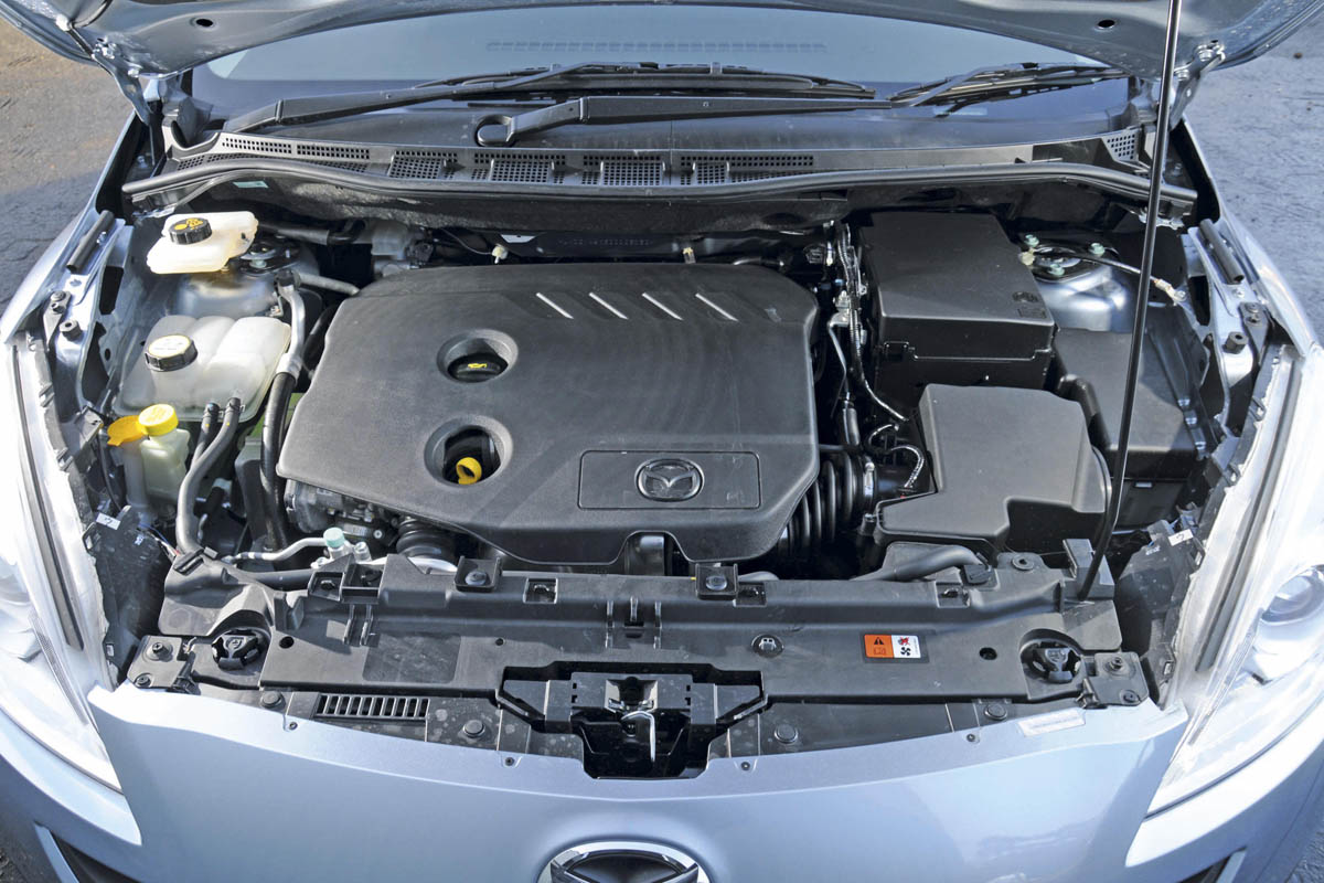 Mazda 5 engine