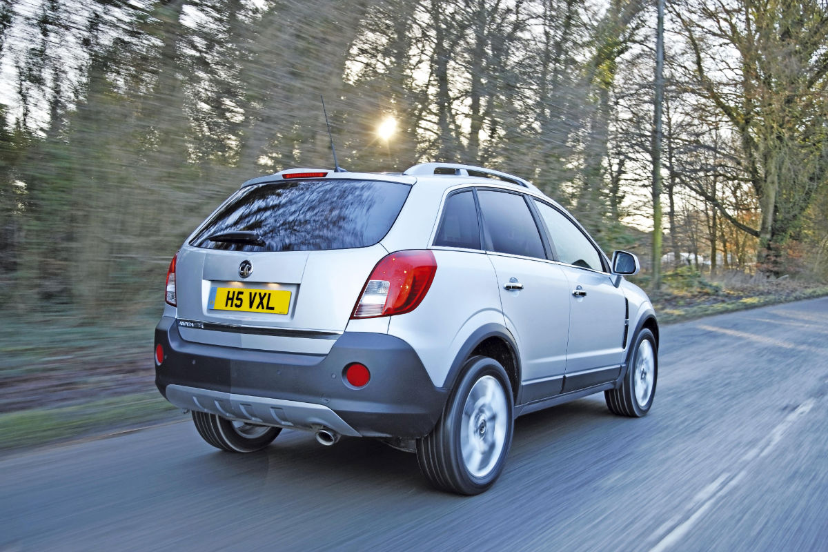 Vauxhall Antara rear