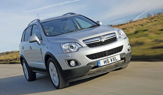 Vauxhall Antara front