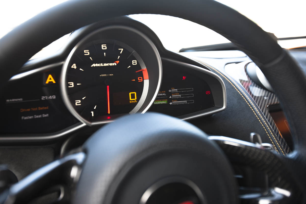 McLaren MP4-12C review dials