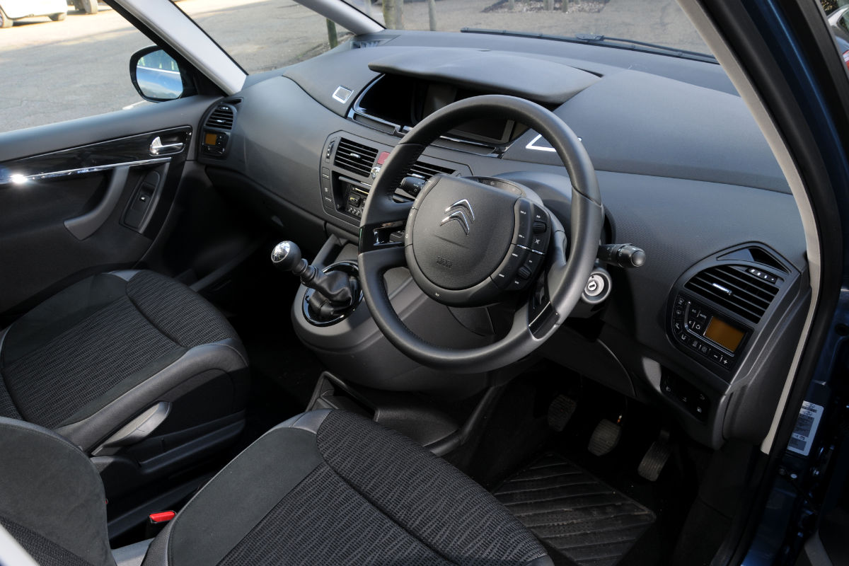 Citroen Grand C4 Picasso interior