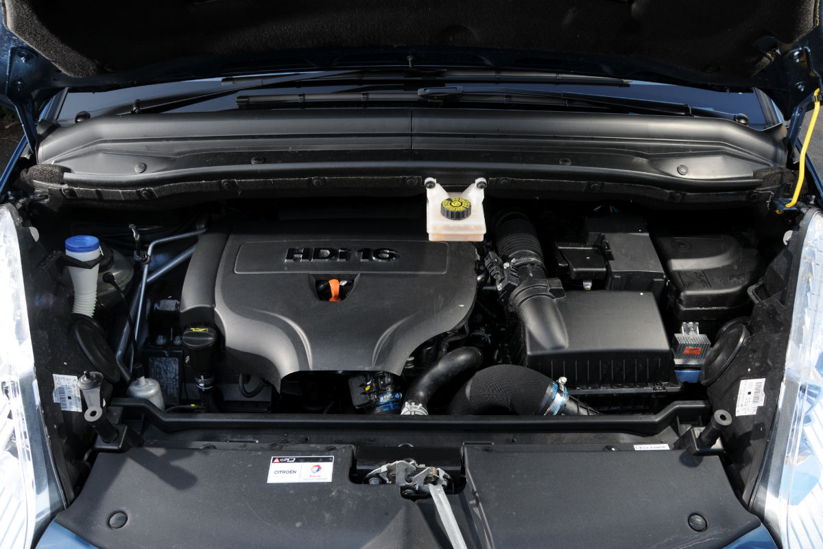 Citroen Grand C4 Picasso engine