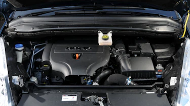 Citroen Grand C4 Picasso engine