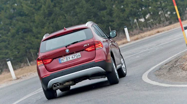 BMW X1 xDrive28i cornering