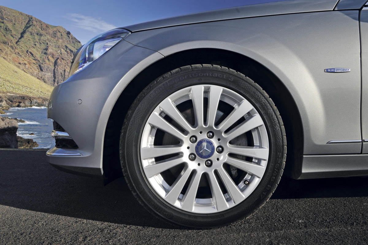 Mercedes C-Class wheel