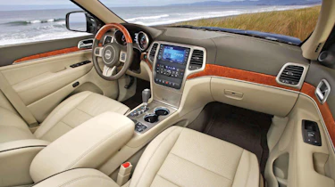 Jeep Grand Cherokee interior