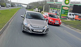 Honda Insight vs. Leon Ecomotive