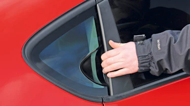 SEAT Leon Ecomotive handle