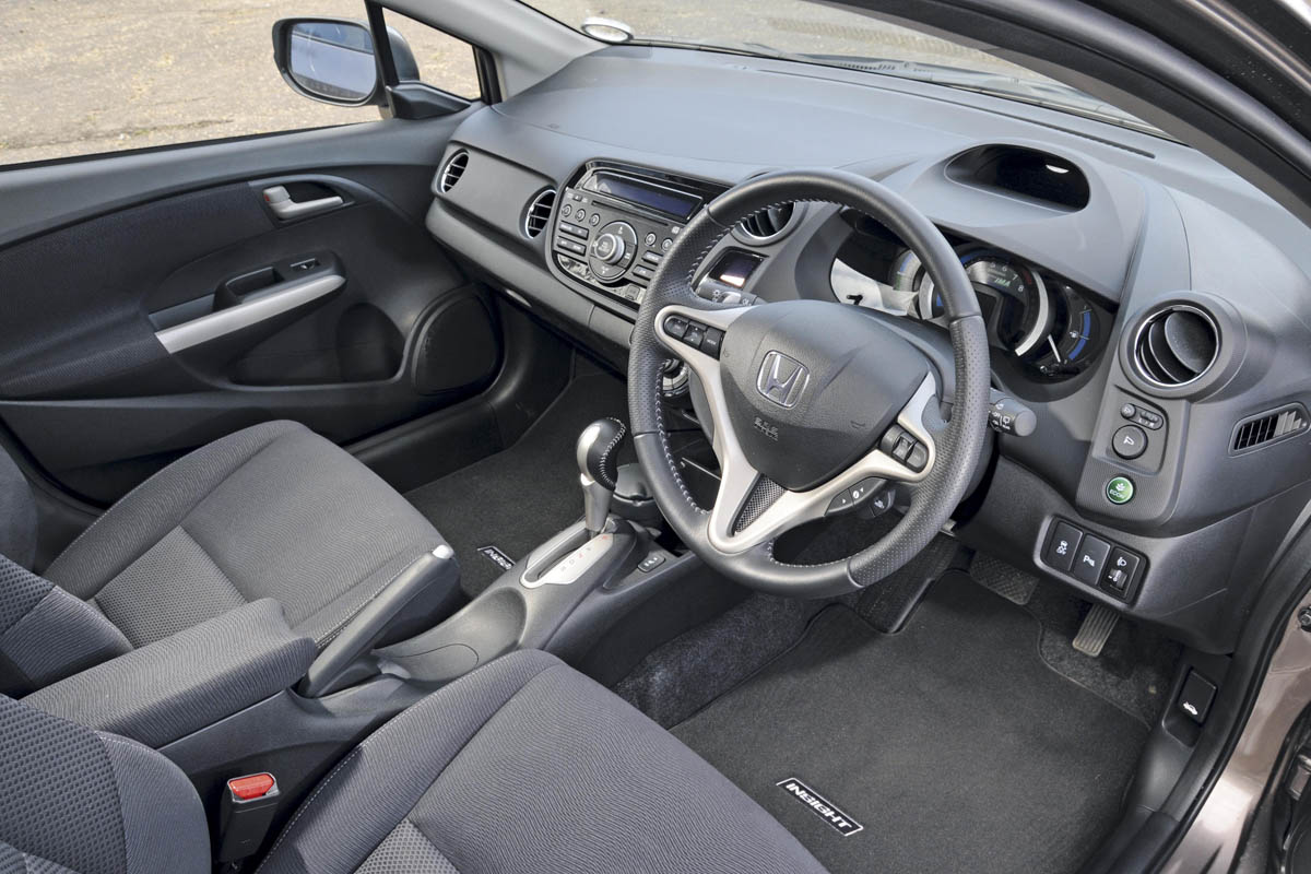 Honda Insight interior