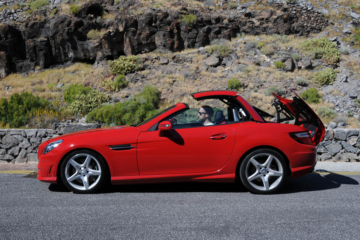 Mercedes SLK 350 side