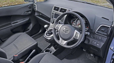 Toyota Verso-S interior