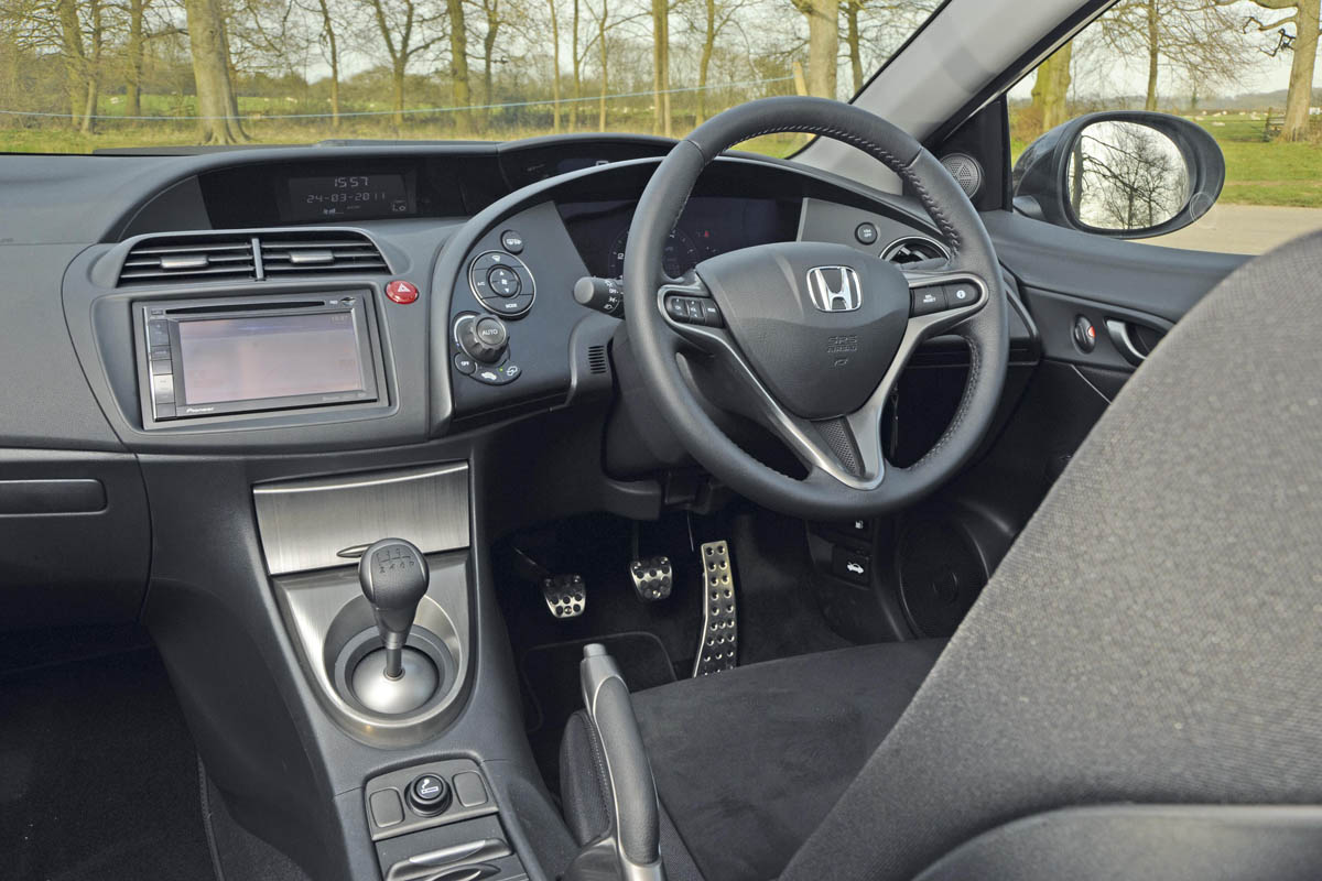 Honda Civic Ti interior
