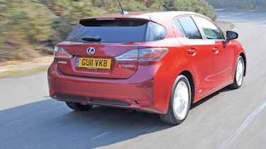 Lexus CT200h rear track