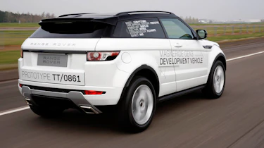 Range Rover Evoque rear track