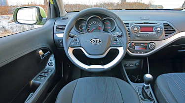 Kia Picanto interior