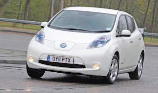 Nissan Leaf corner