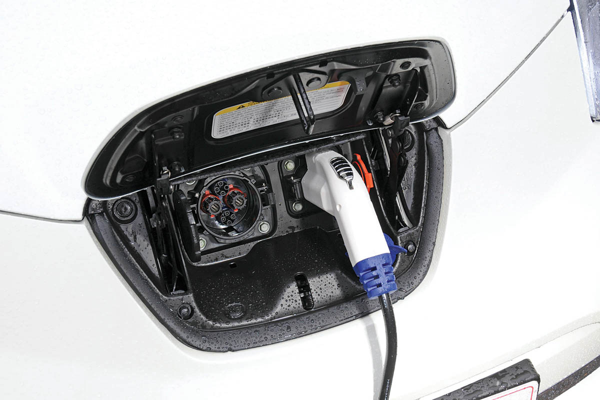 Nissan Leaf charger