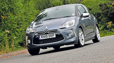 Citroen DS3 corner