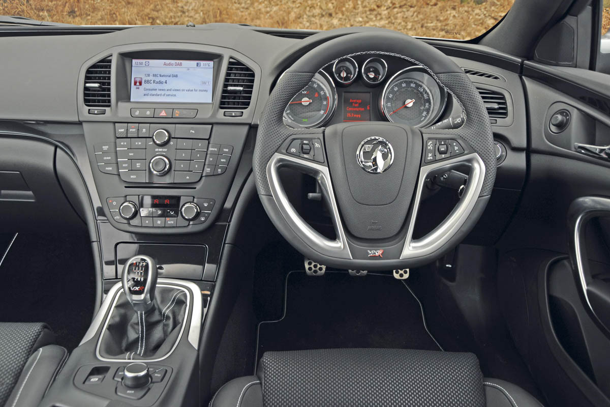 Vauxhall Insignia VXR interior
