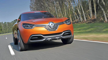 Renault Captur front track