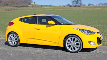 Hyundai Veloster static
