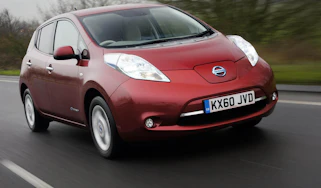 Nissan Leaf front track