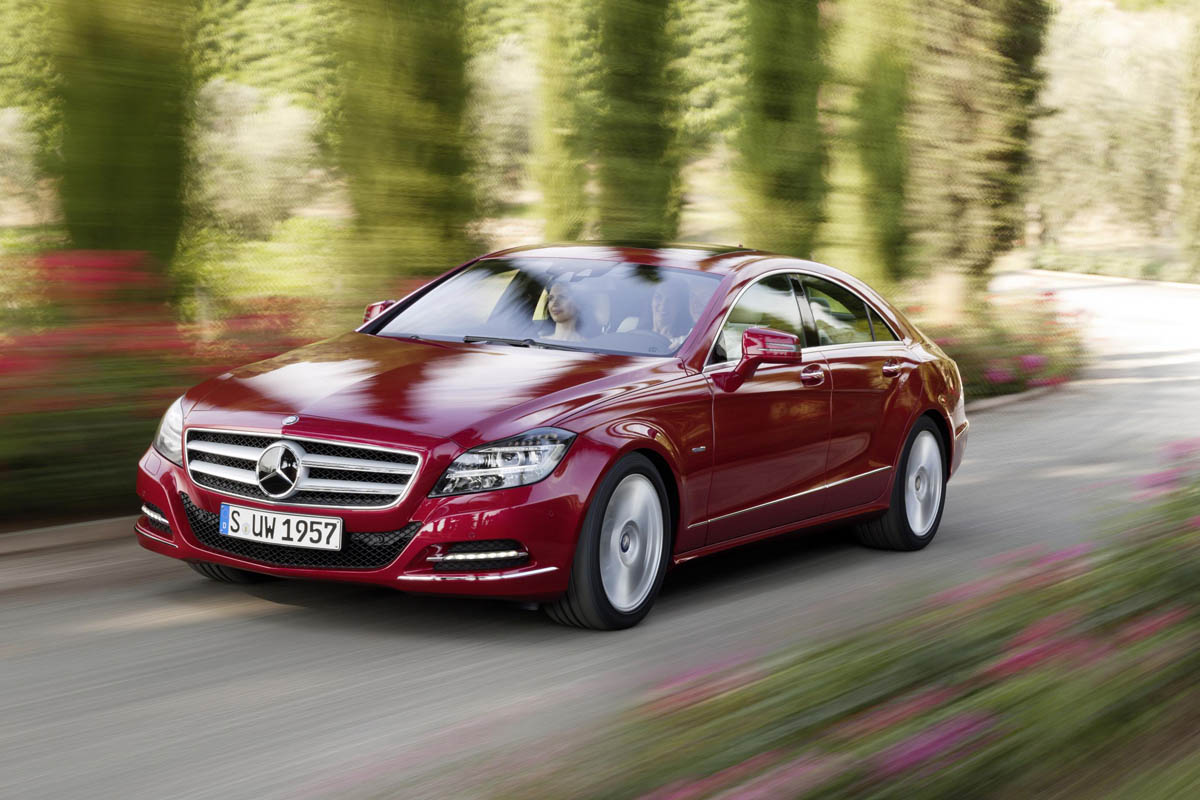Mercedes CLS front track