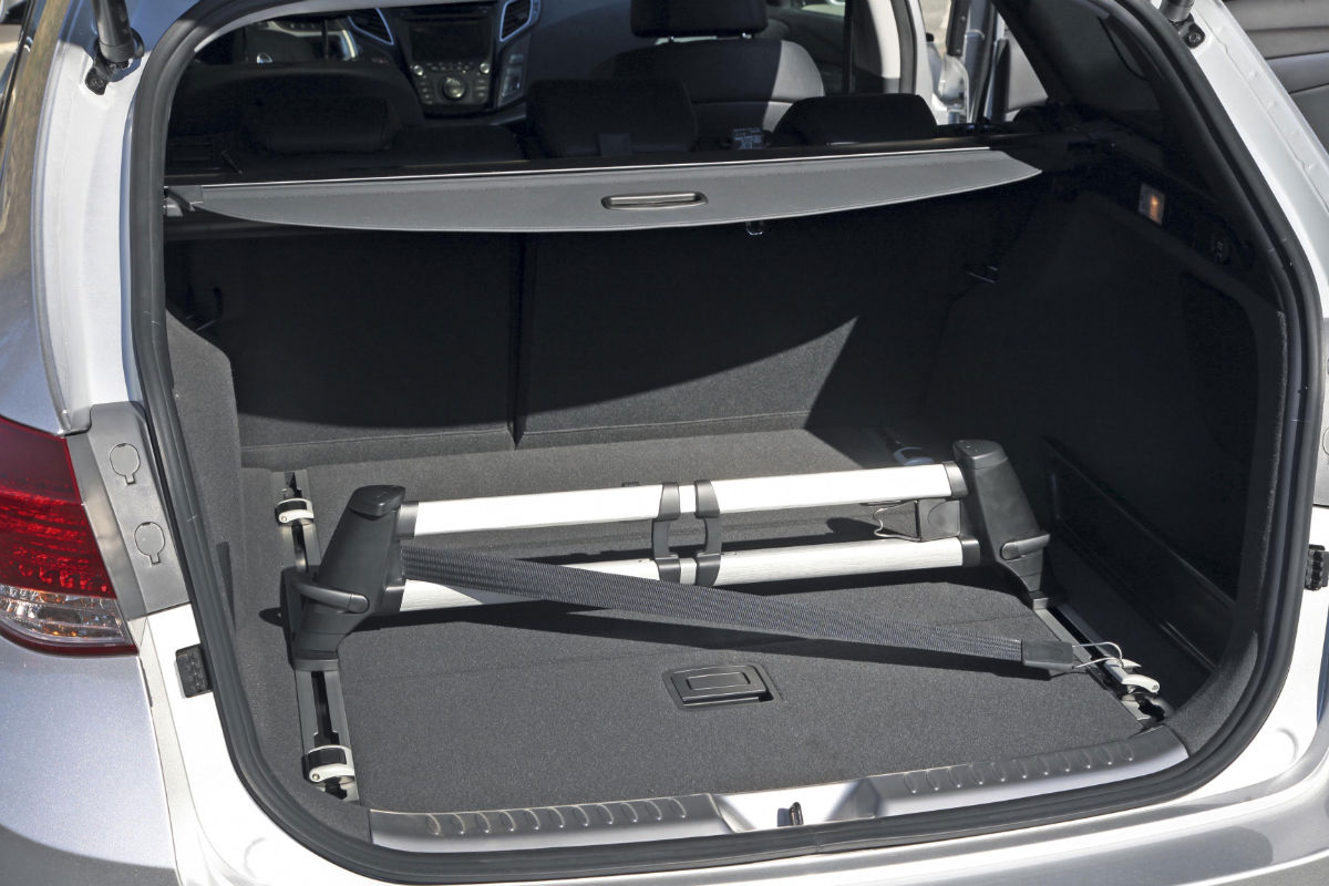 Hyundai i40 estate boot