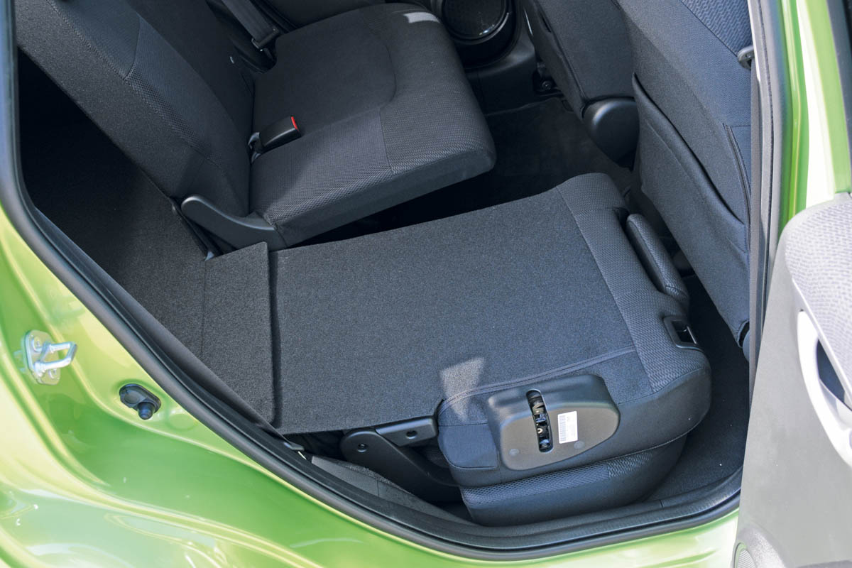 Honda Jazz hybrid seats