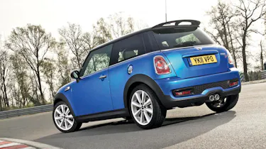 MINI Cooper SD