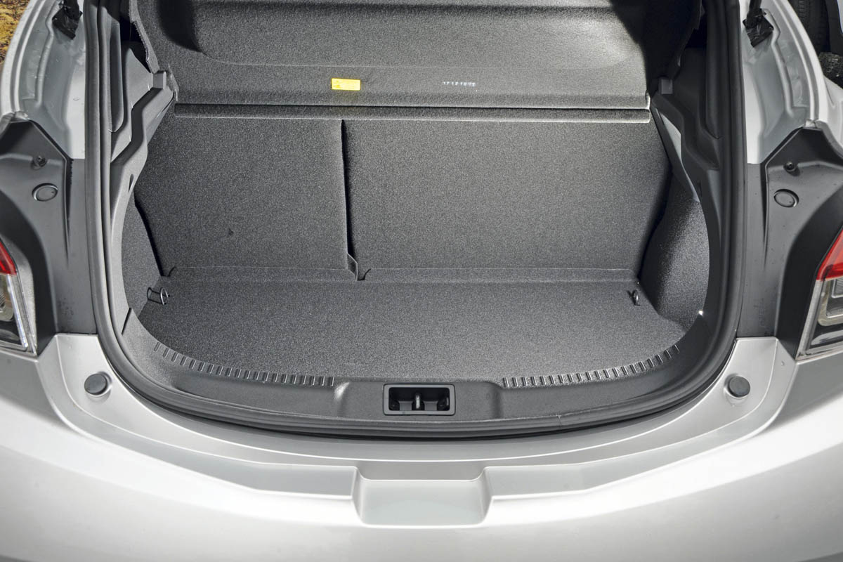 Renault Megane boot