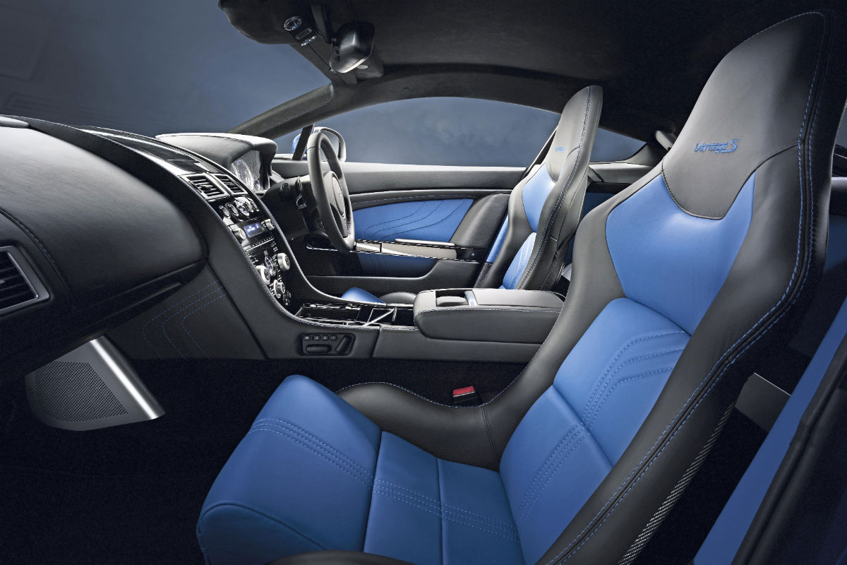 Aston Martin Vantage S interior