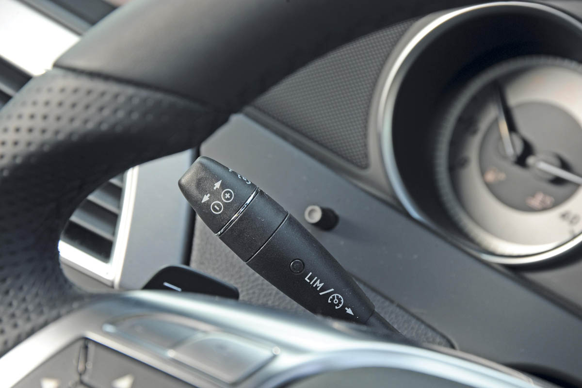 Mercedes C220 CDI Sport cruise control