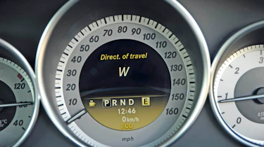 Mercedes C220 CDI Sport dials