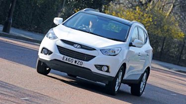 Hyundai ix35 corner