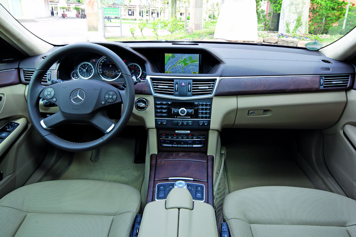 Mercedes E350 interior