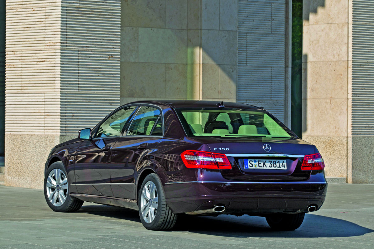 Mercedes E350 BlueDIRECT rear