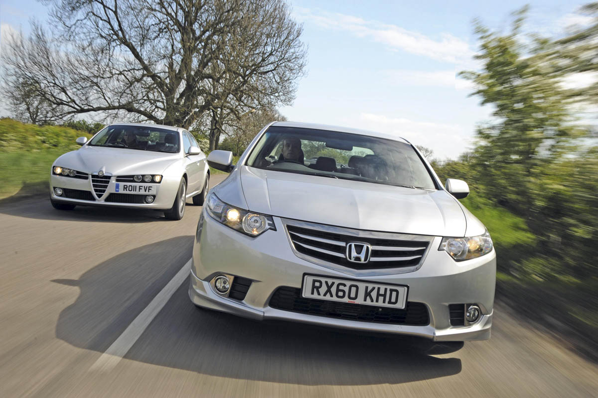 Honda Accord vs Alfa 159 header