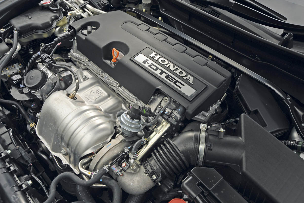 Honda Accord 2.2 i-DTEC ES GT engine