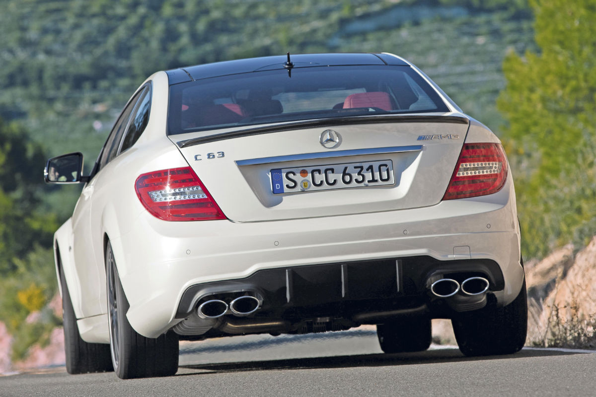 Mercedes C63 AMG Coupé rear track