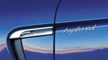 Porsche Panamera S Hybrid badging