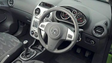 Vauxhall Corsa 1.3 ecoFLEX interior