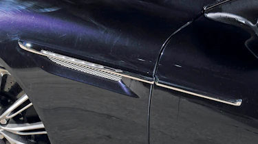Aston Martin Virage vents