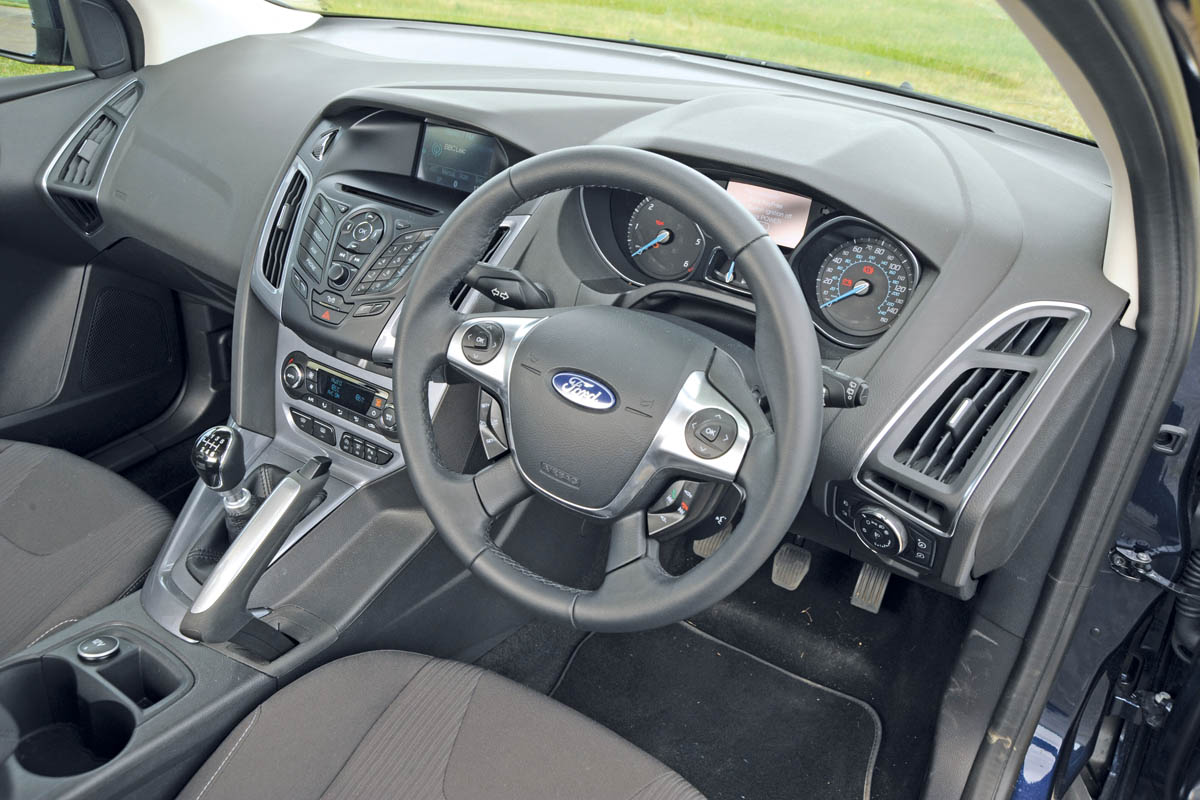 Ford Focus 1.6 TDCi interior