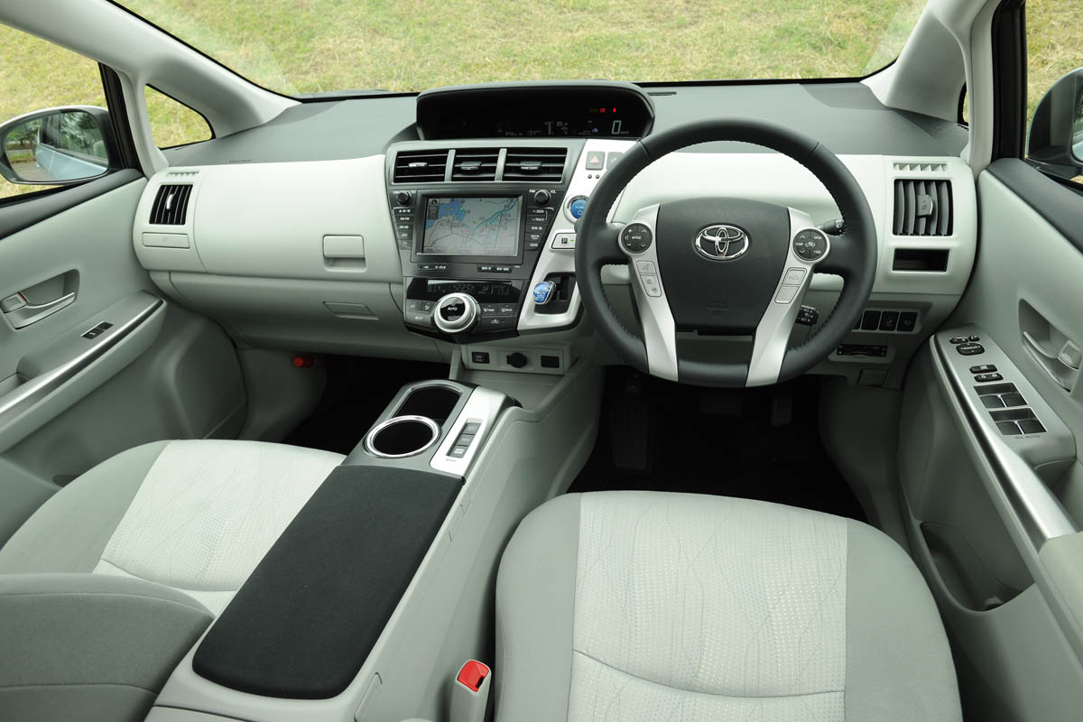 Toyota Prius +